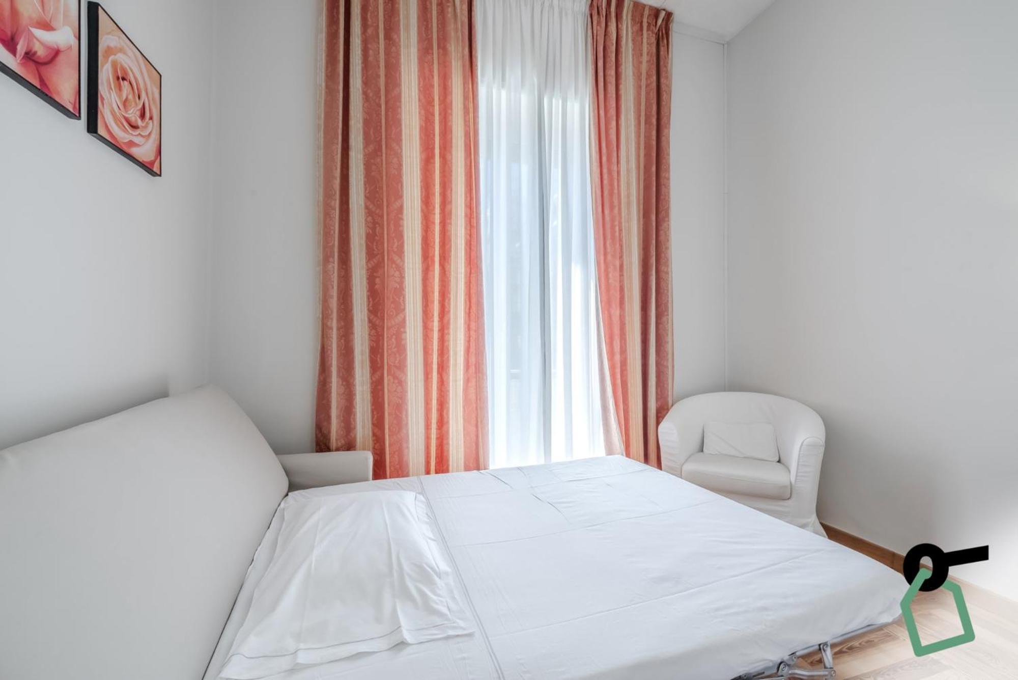 Hotiday Room Collection - Mediterranee 阿拉西奥 外观 照片